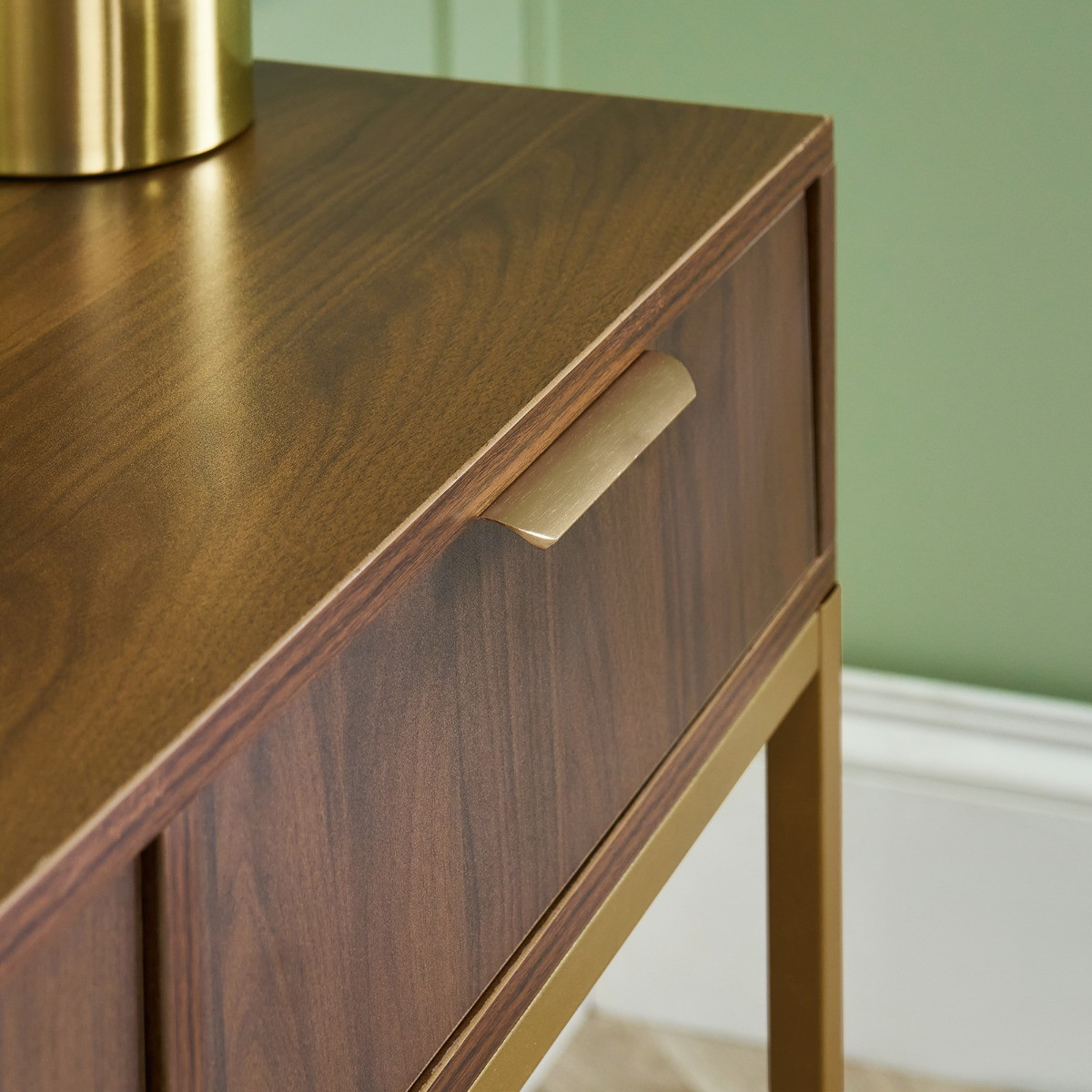 OHS Chelsea Console Table - Dark Wood >