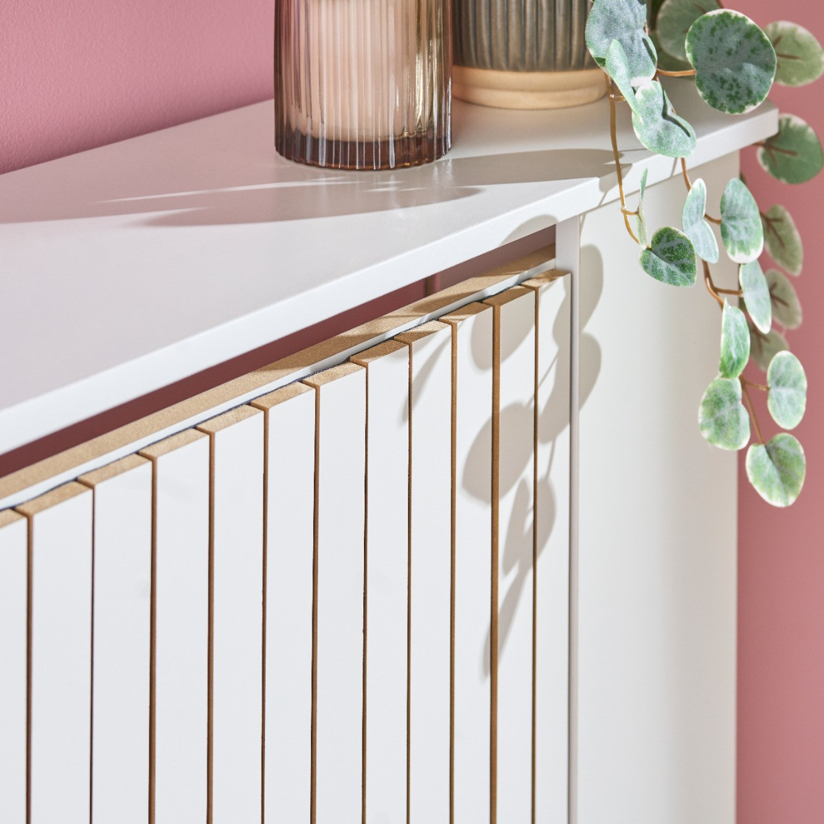 OHS Ribbed Radiator Cover - White>