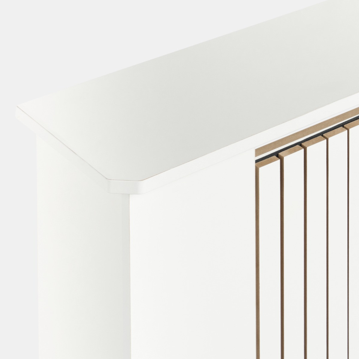 OHS Large Ribbed Radiator Cover - White>