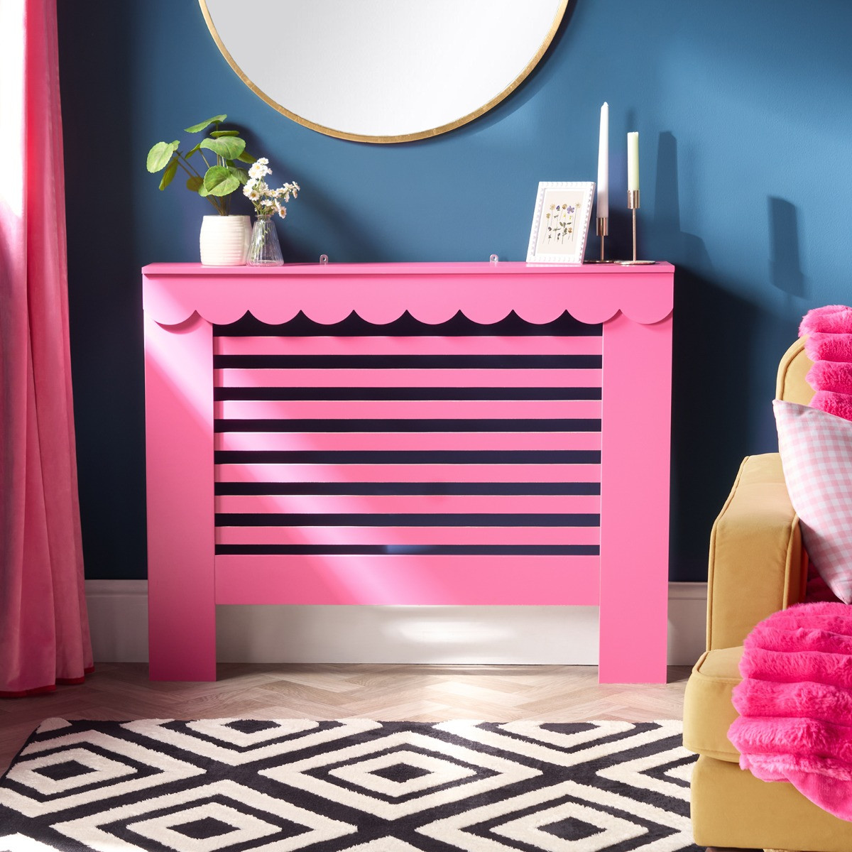 OHS Medium Scallop Radiator Cover - Hot Pink>