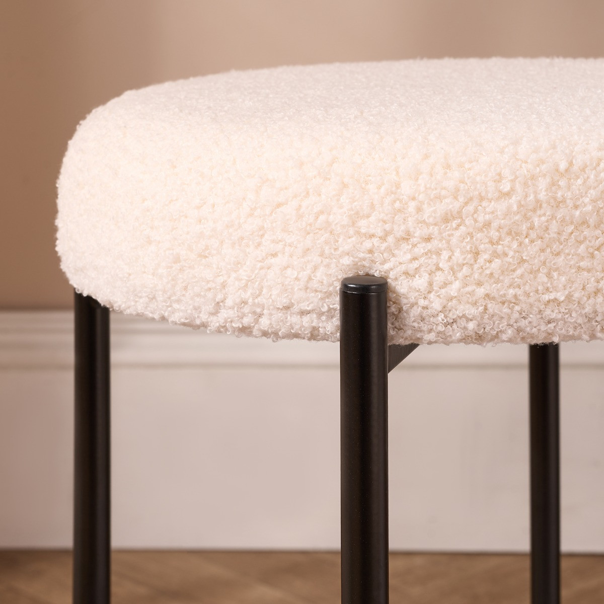 OHS Round Boucle Stool - Cream>