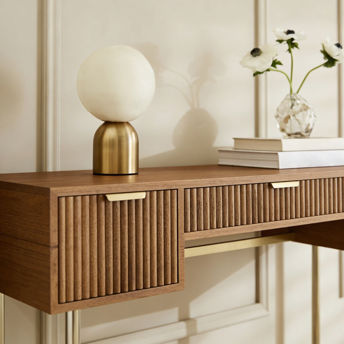 OHS Ribbed Dressing Table - Medium Wood>