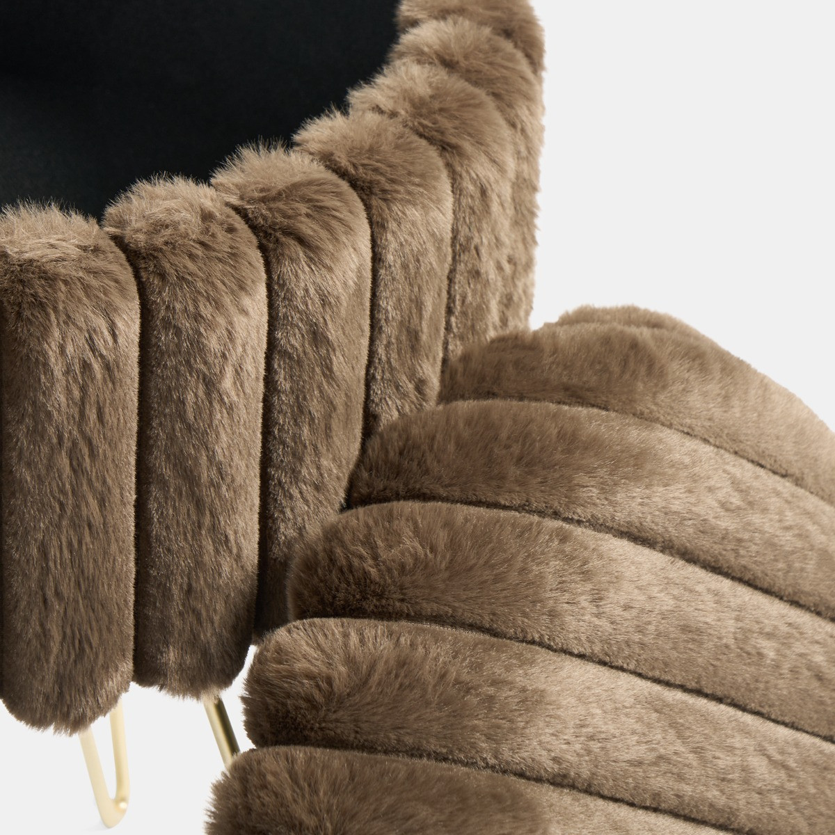 OHS Faux Fur Ribbed Storage Hairpin Stool - Chocolate/Gold>
