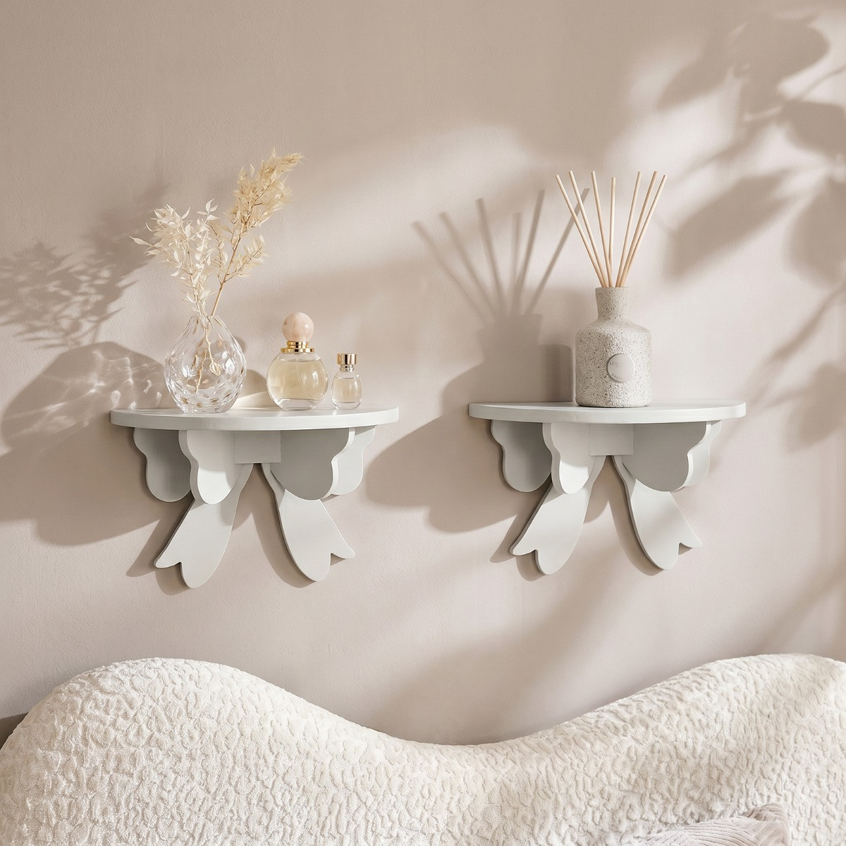 OHS Bow Shelves, White - 2 Pack>