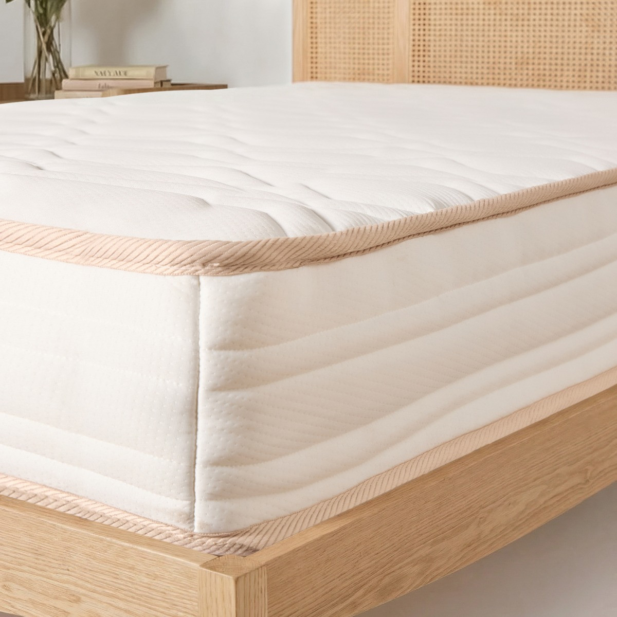 OHS Extra Comfort Memory Foam Spring Mattress, White/Natural Trim - Double>