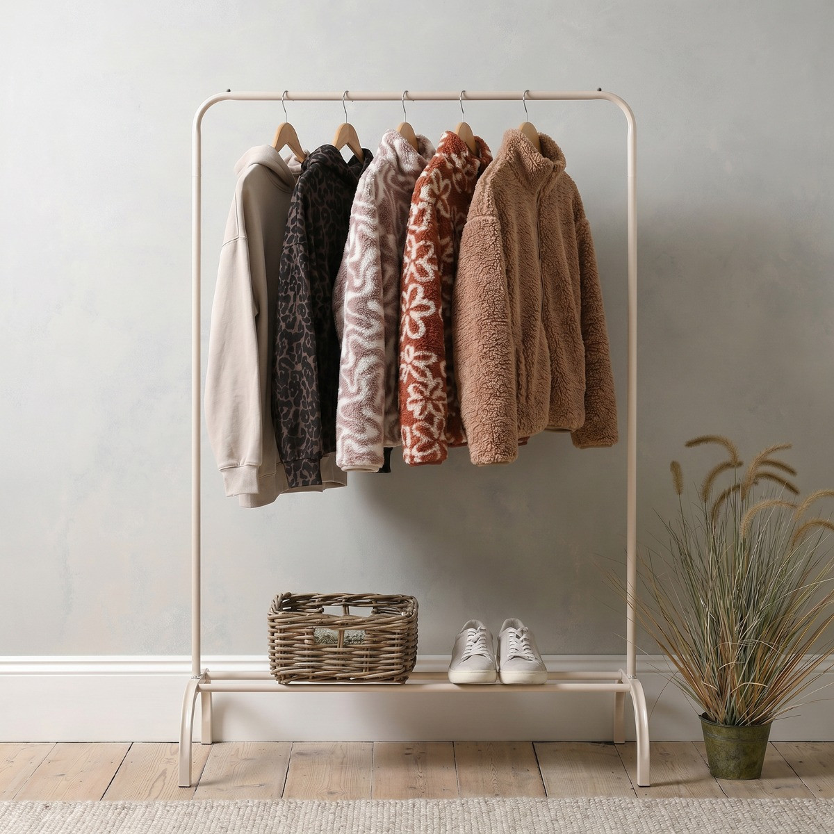 OHS Heavy Duty Clothes Rail With Shoe Rack - Natural