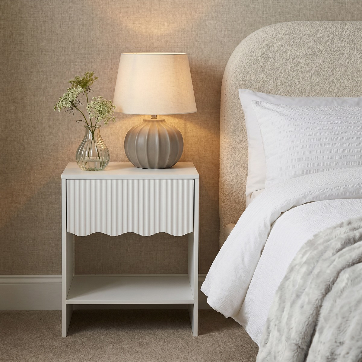 OHS Ribbed Scallop 1-Drawer Bedside Table - White