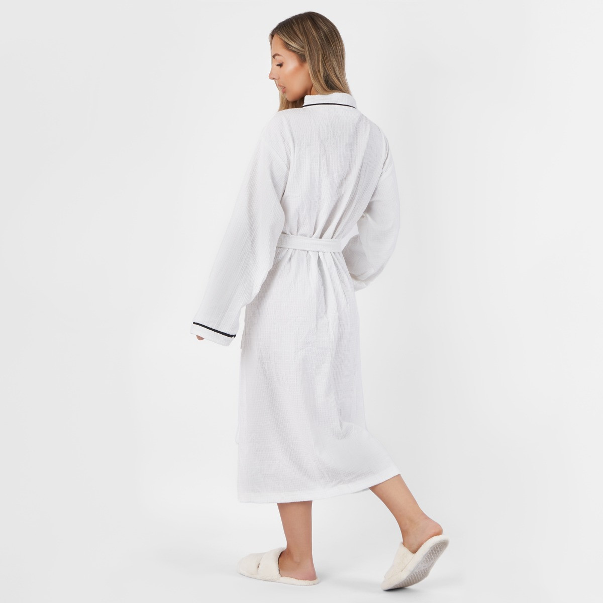 Highams Waffle Dressing Gown with Piping Detail - White>