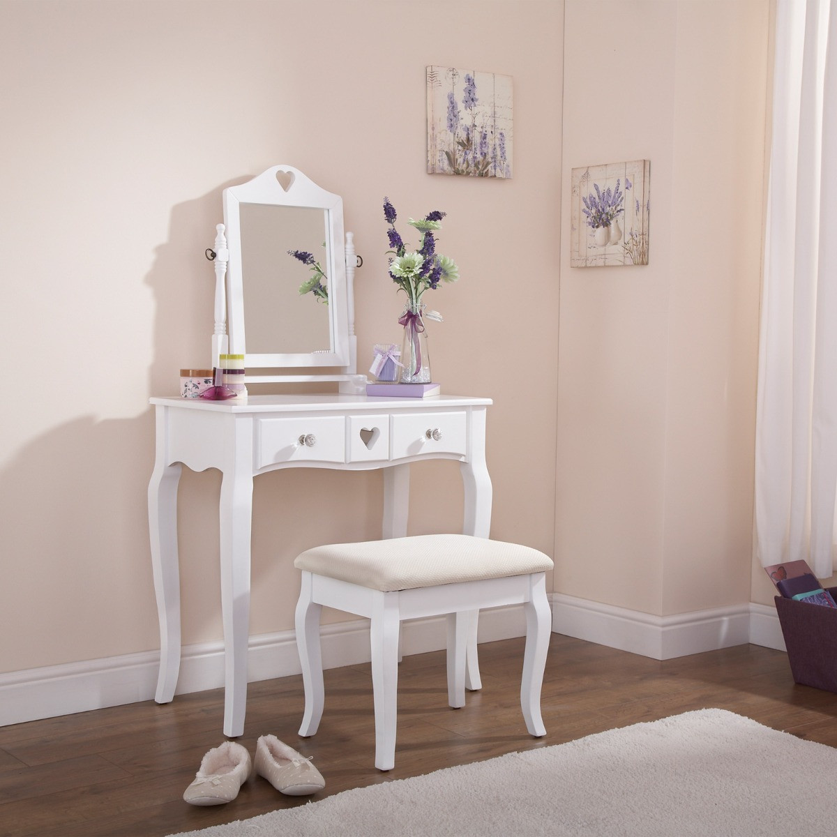 Heart Dressing Table with Stool - White>