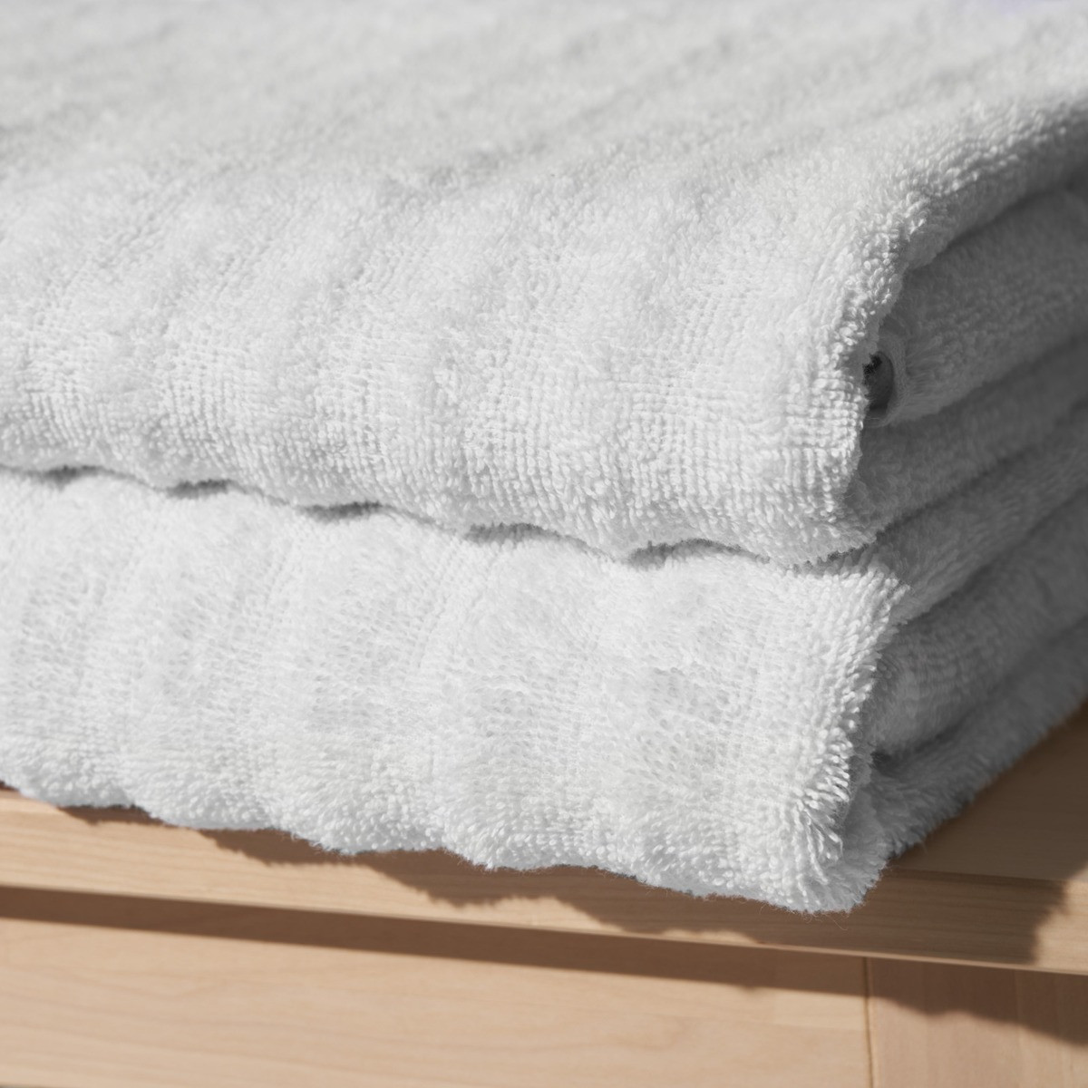 Highams 100% Cotton Jumbo Ribbed Stripe Towel - White>