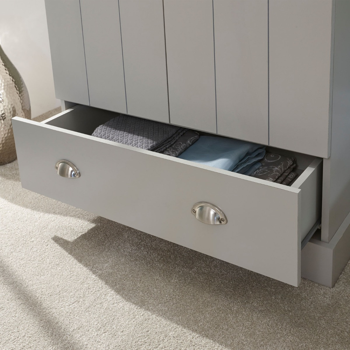 Kenda 2-Door 1-Drawer Wardrobe - Grey>