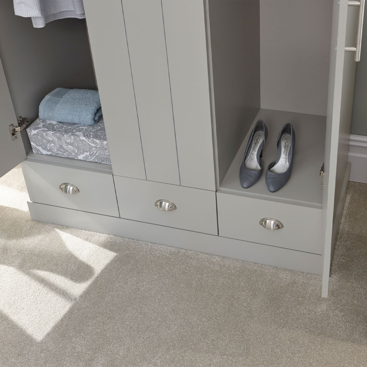 Kendal 3-Door 3-Drawer Wardrobe - Grey>