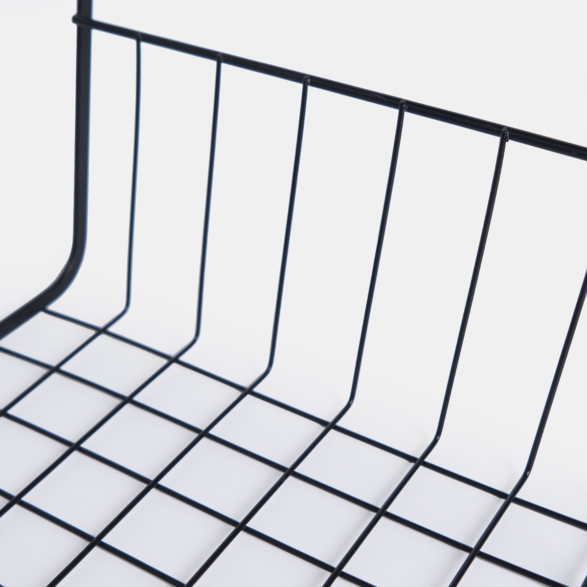 OHS Metal Wire Under Shelf Basket - Black>