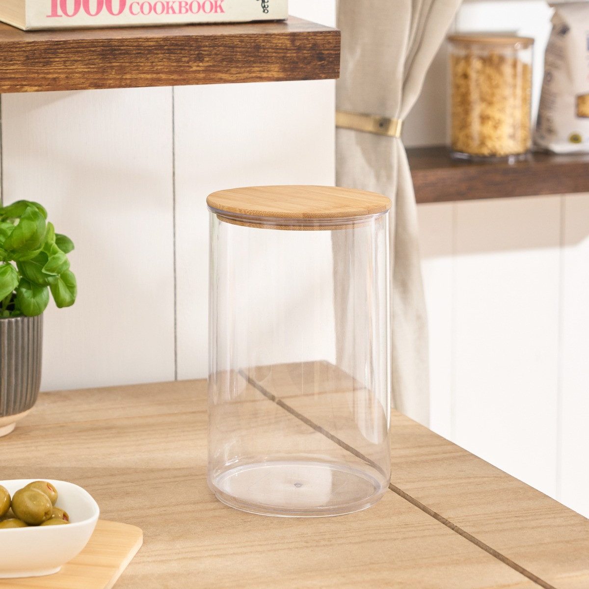 OHS Medium Plastic Round Storage Container with Bamboo Lid - Clear>
