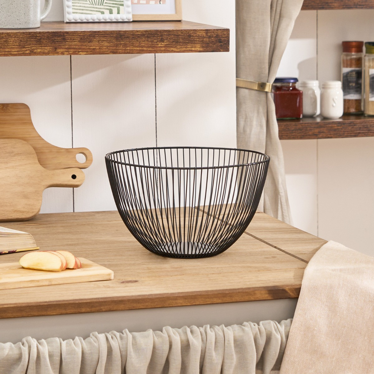 OHS Wire Fruit Basket - Black>