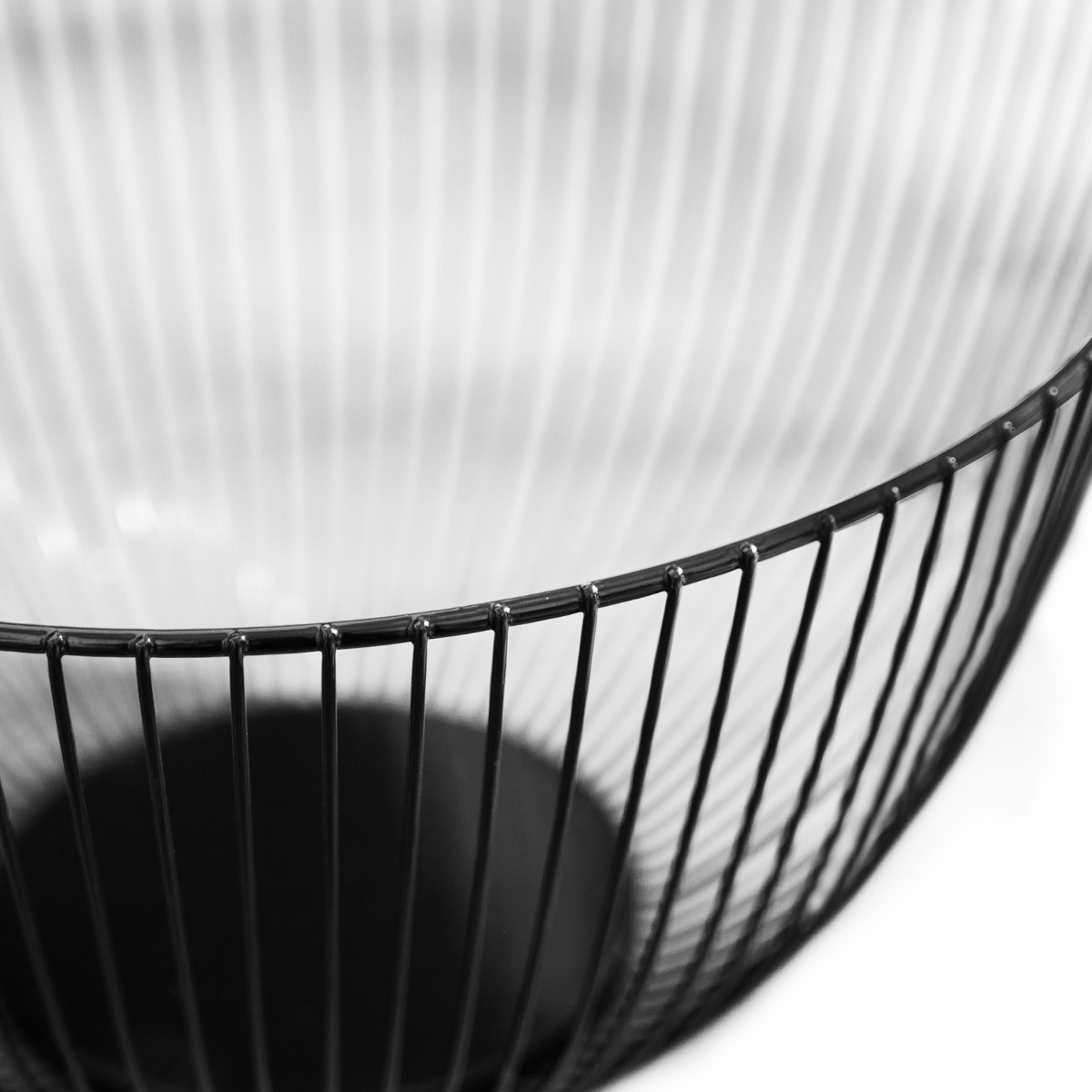 OHS Wire Fruit Basket - Black>