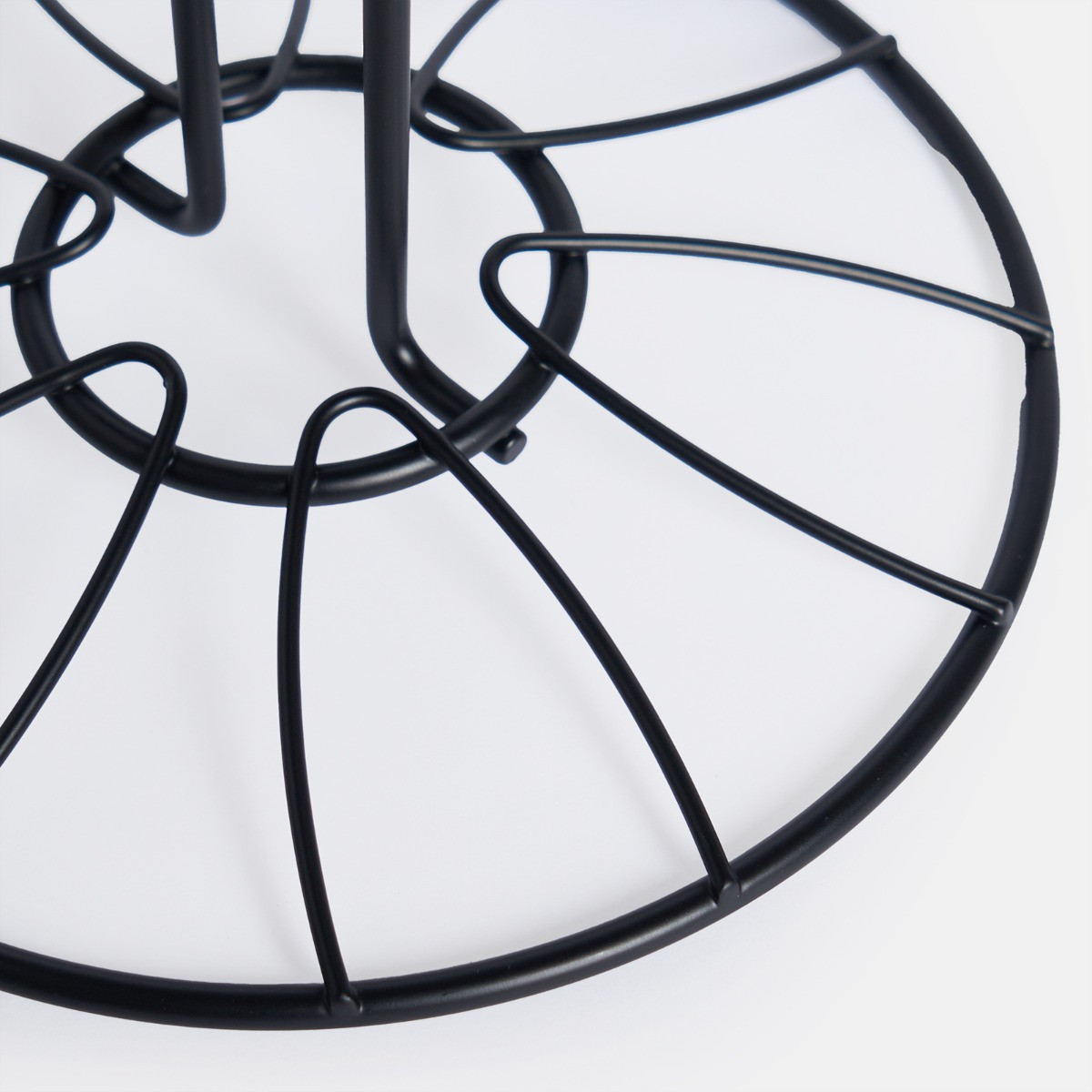 OHS Wire Mug Tree - Black>