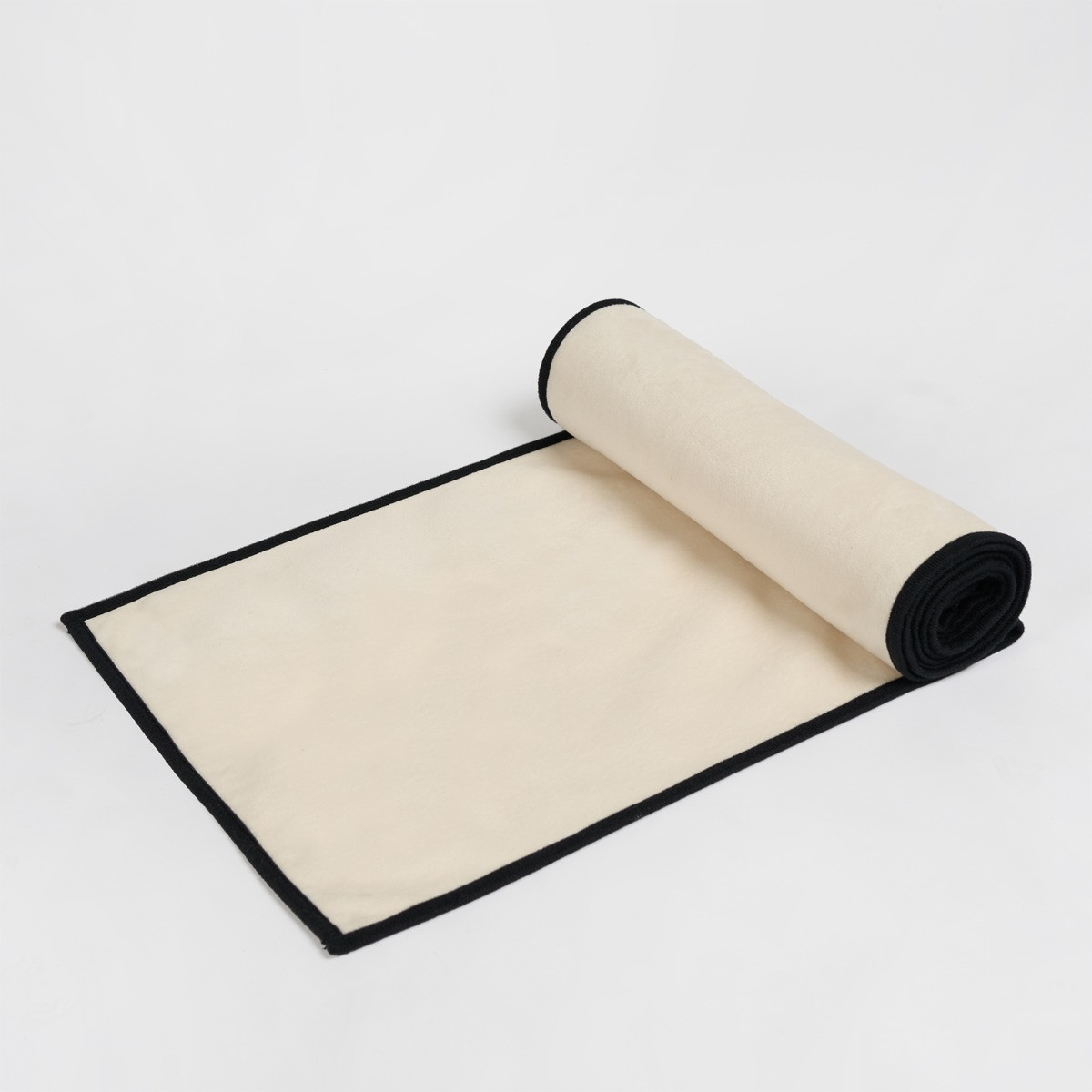 OHS Piped Trim Table Runner - Monochrome>