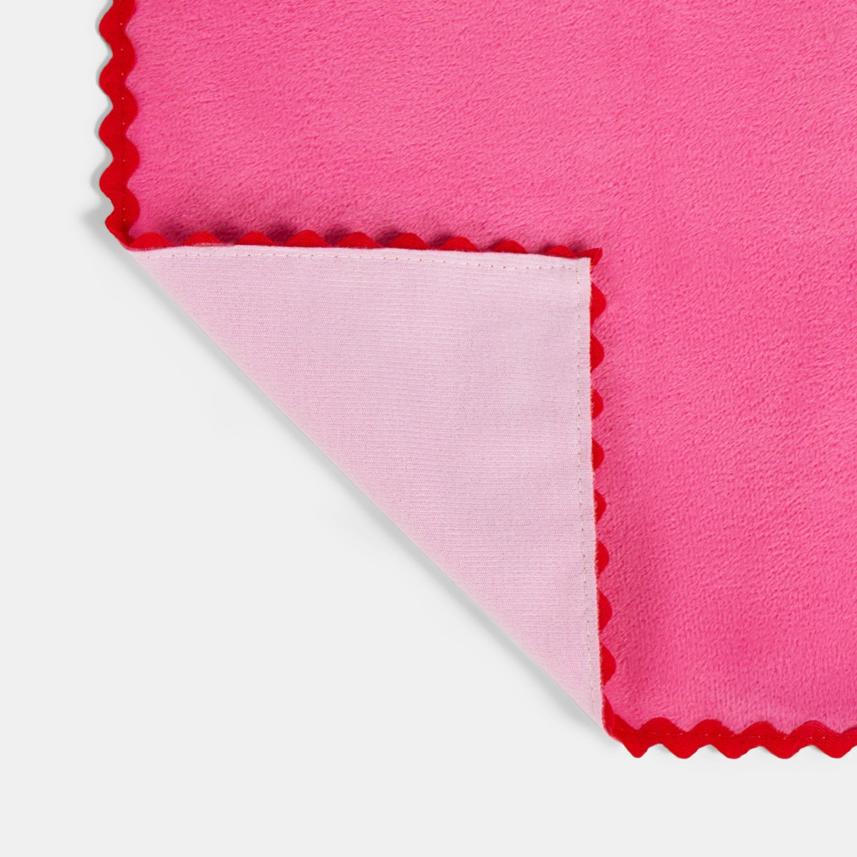 OHS Scallop Placemats, Pink/Red - 4 Pack>
