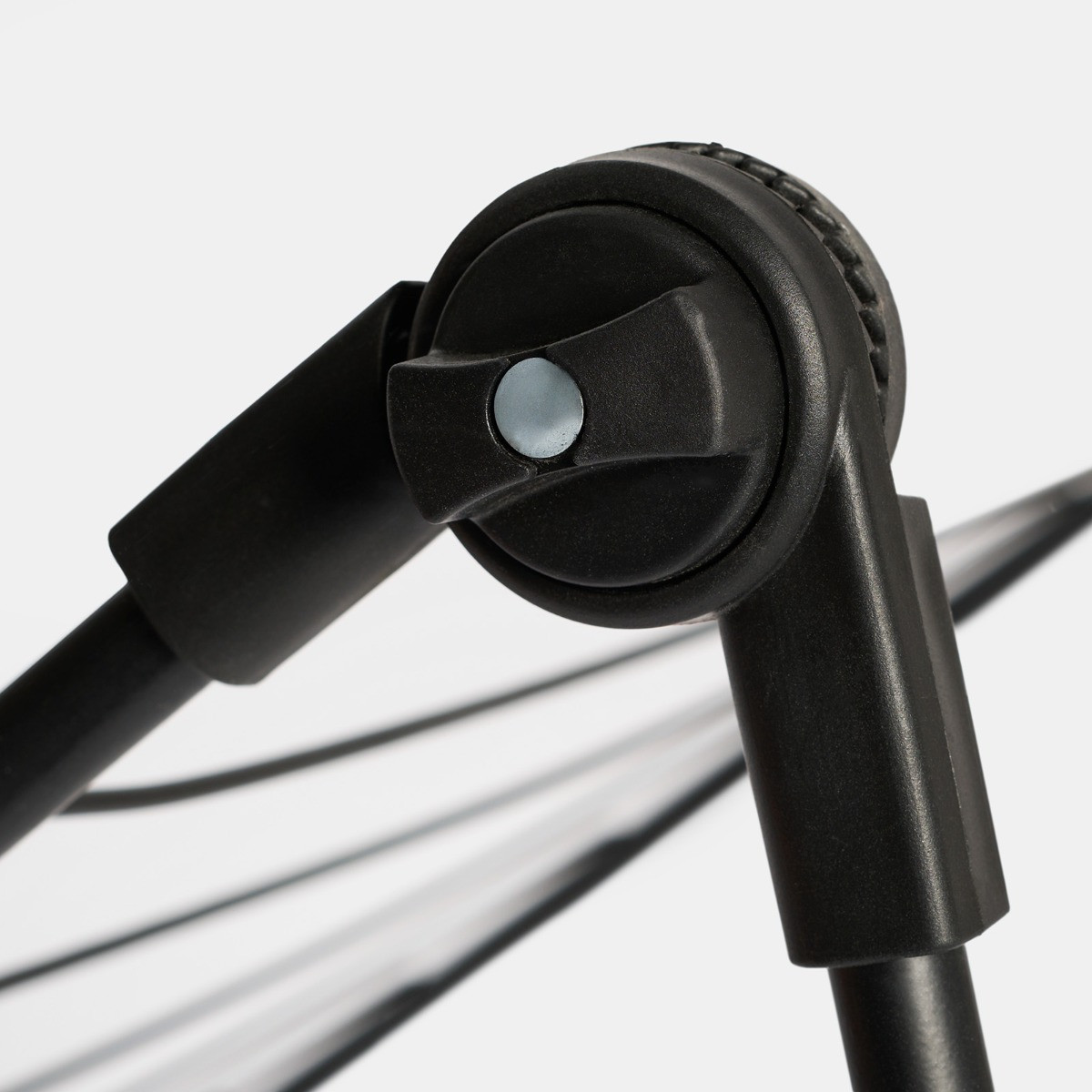 OHS Over The Bath Clothes Airer - Black>