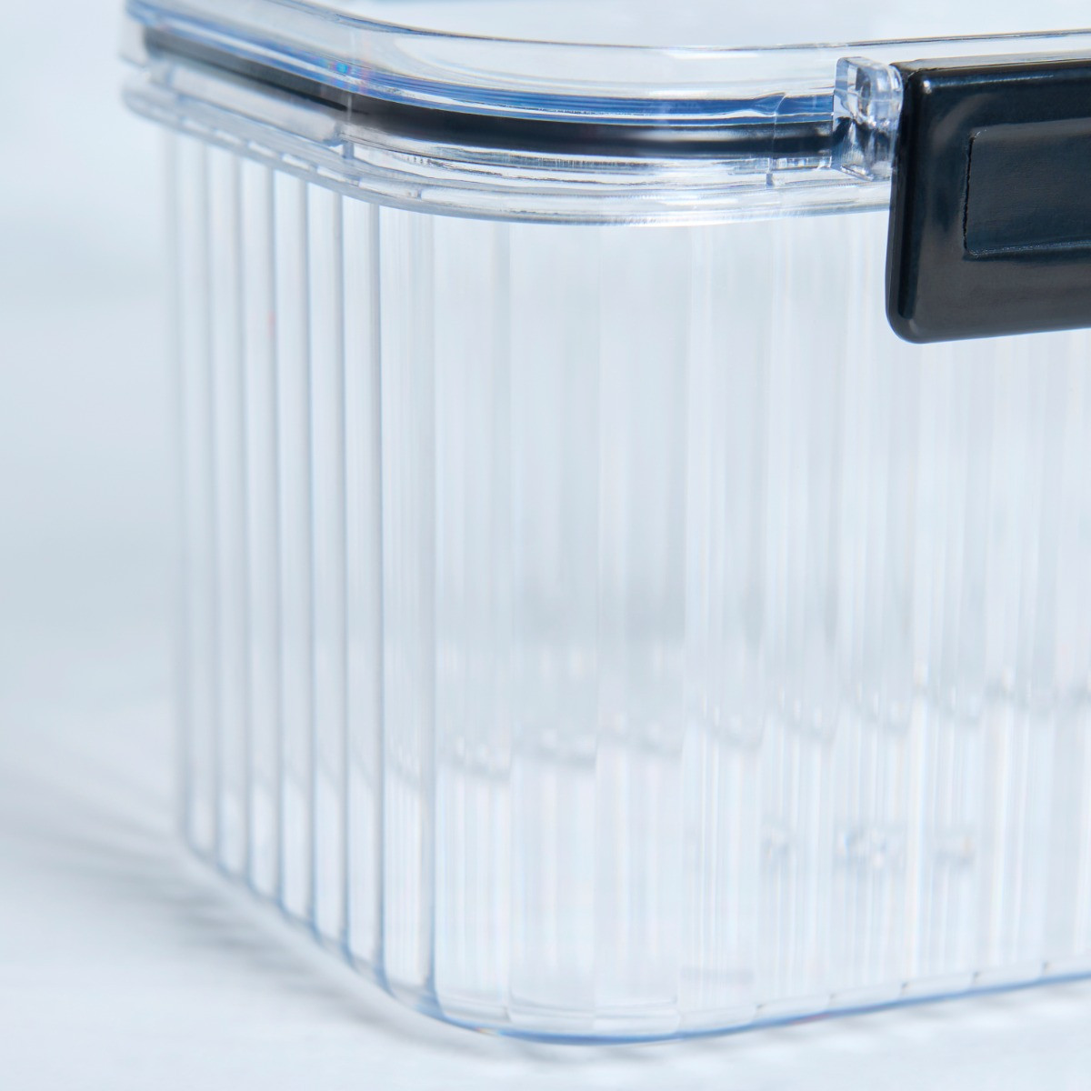 OHS Small Plastic Clip Lock Storage Container - Clear>