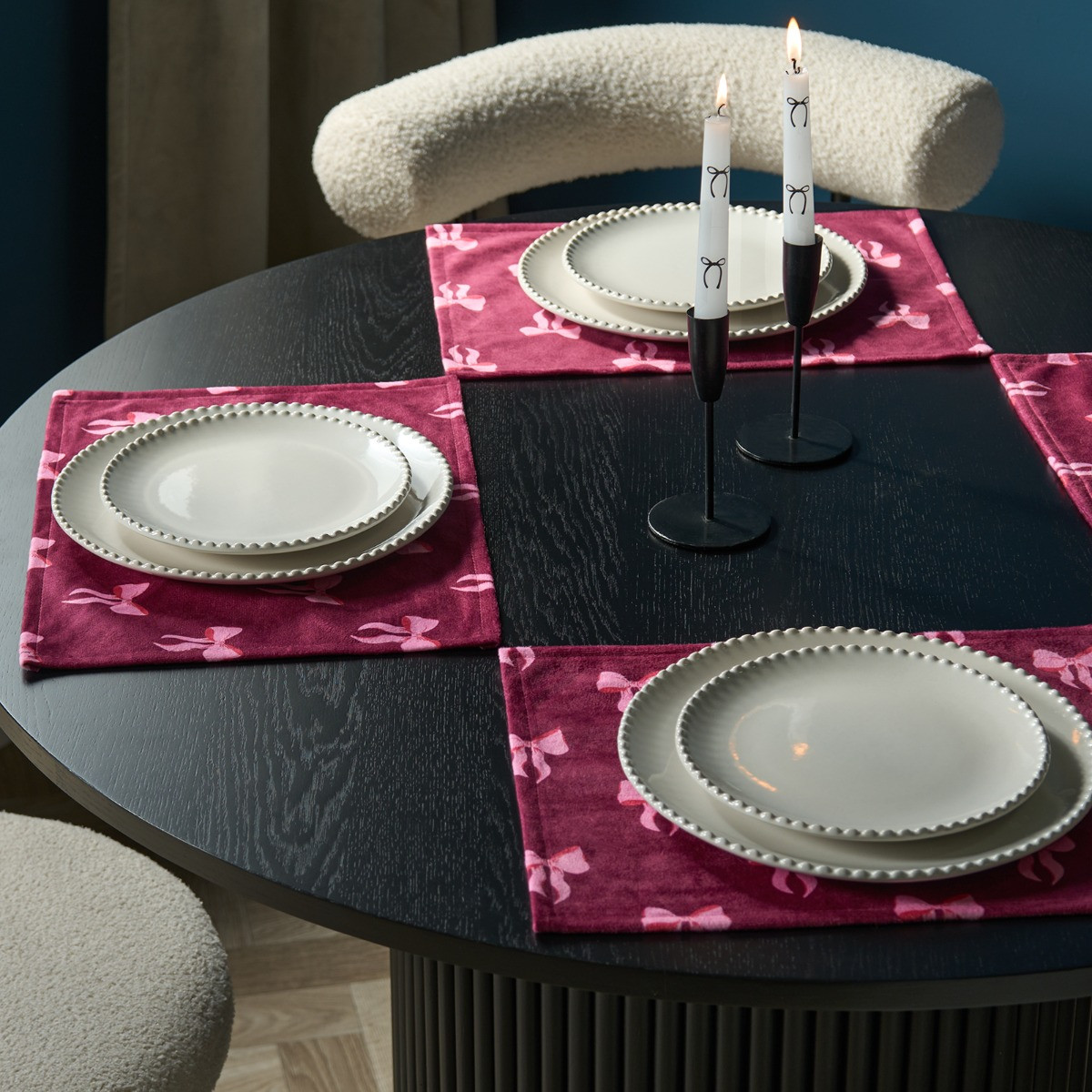 OHS Bow Print Placemats, Burgundy - 4 Pack>