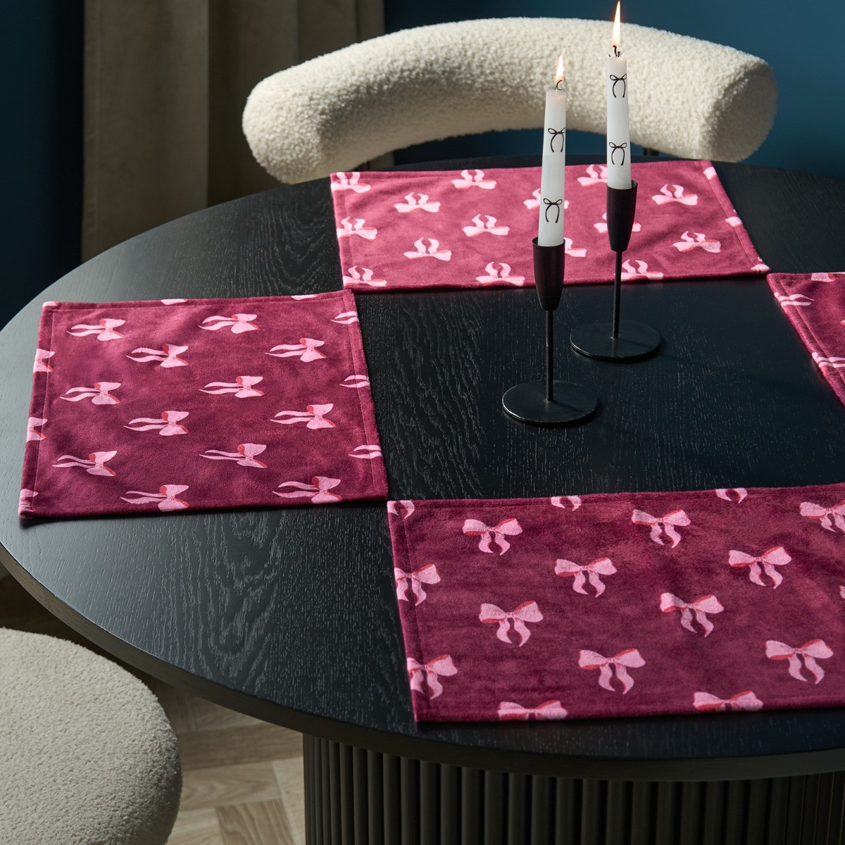 OHS Bow Print Placemats, Burgundy - 4 Pack>