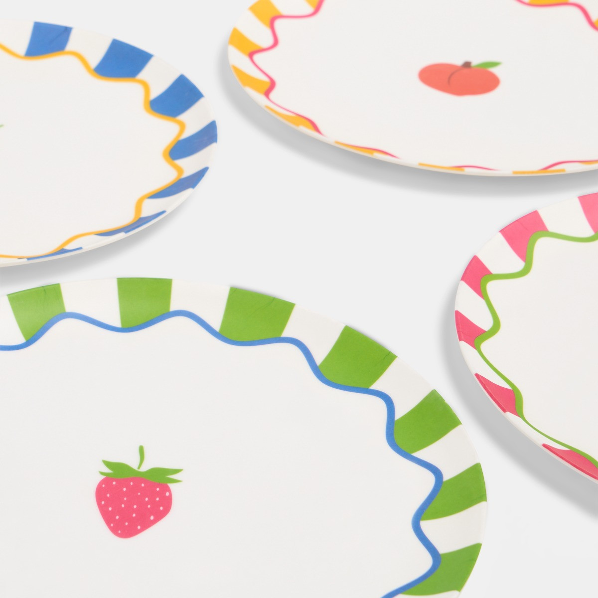 OHS Fruit Print Picnic Plates, Pink - 4 Pack>