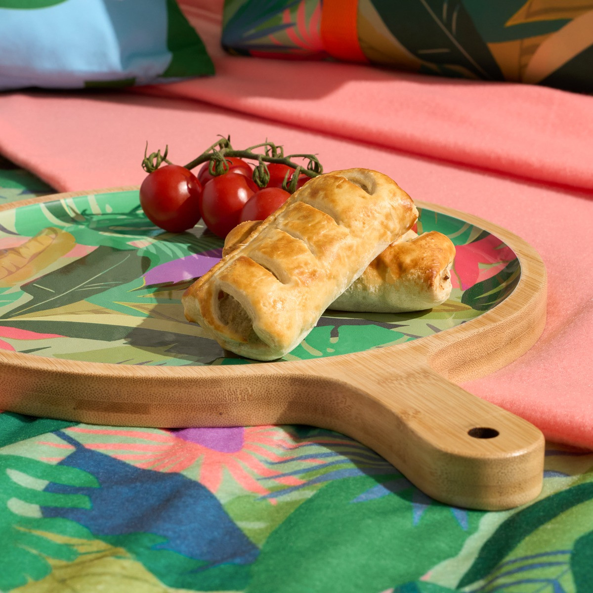 OHS Palm Print Bamboo Picnic Serving Board - Green>