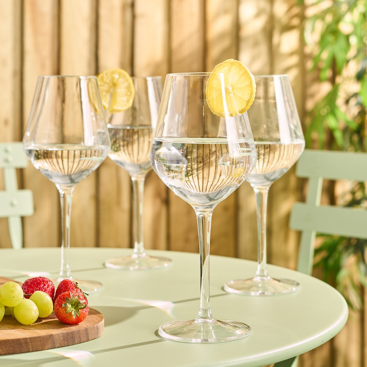 OHS Plastic Wine Glasses, Clear - 4 Pack>