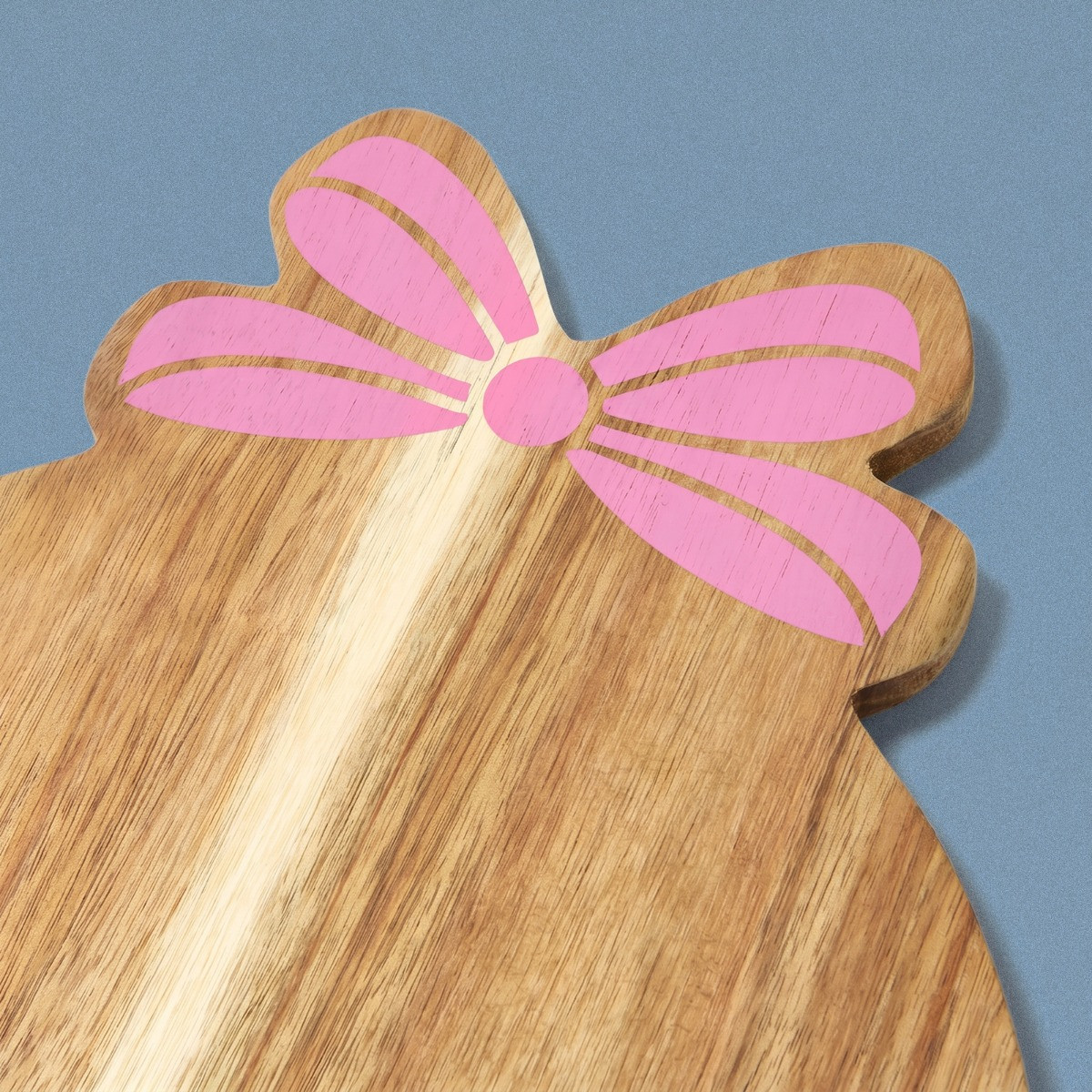 OHS Bow Wooden Serving Board - Natural/Pink>