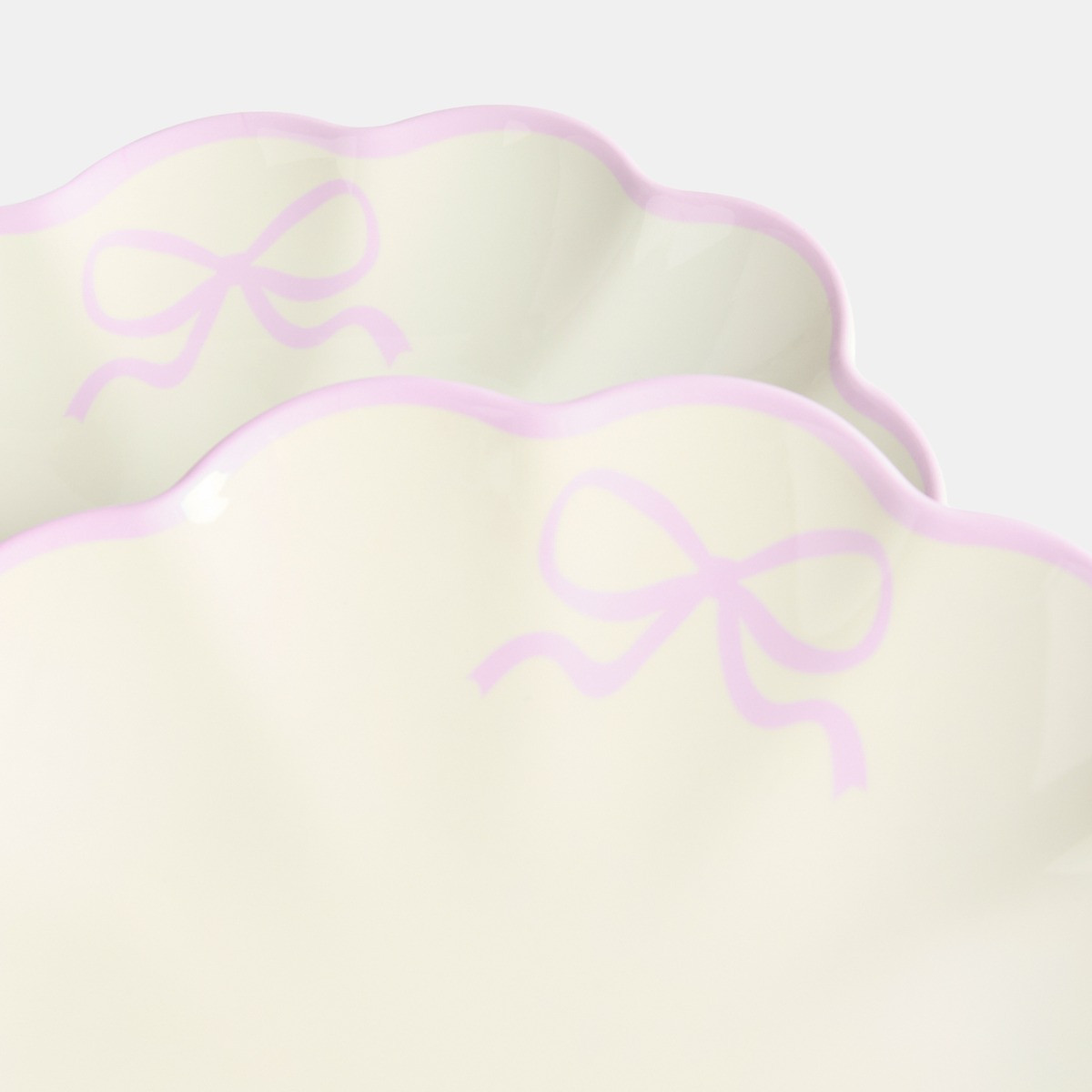 OHS 2 Pack Bow Scalloped Plate - Pink/White>
