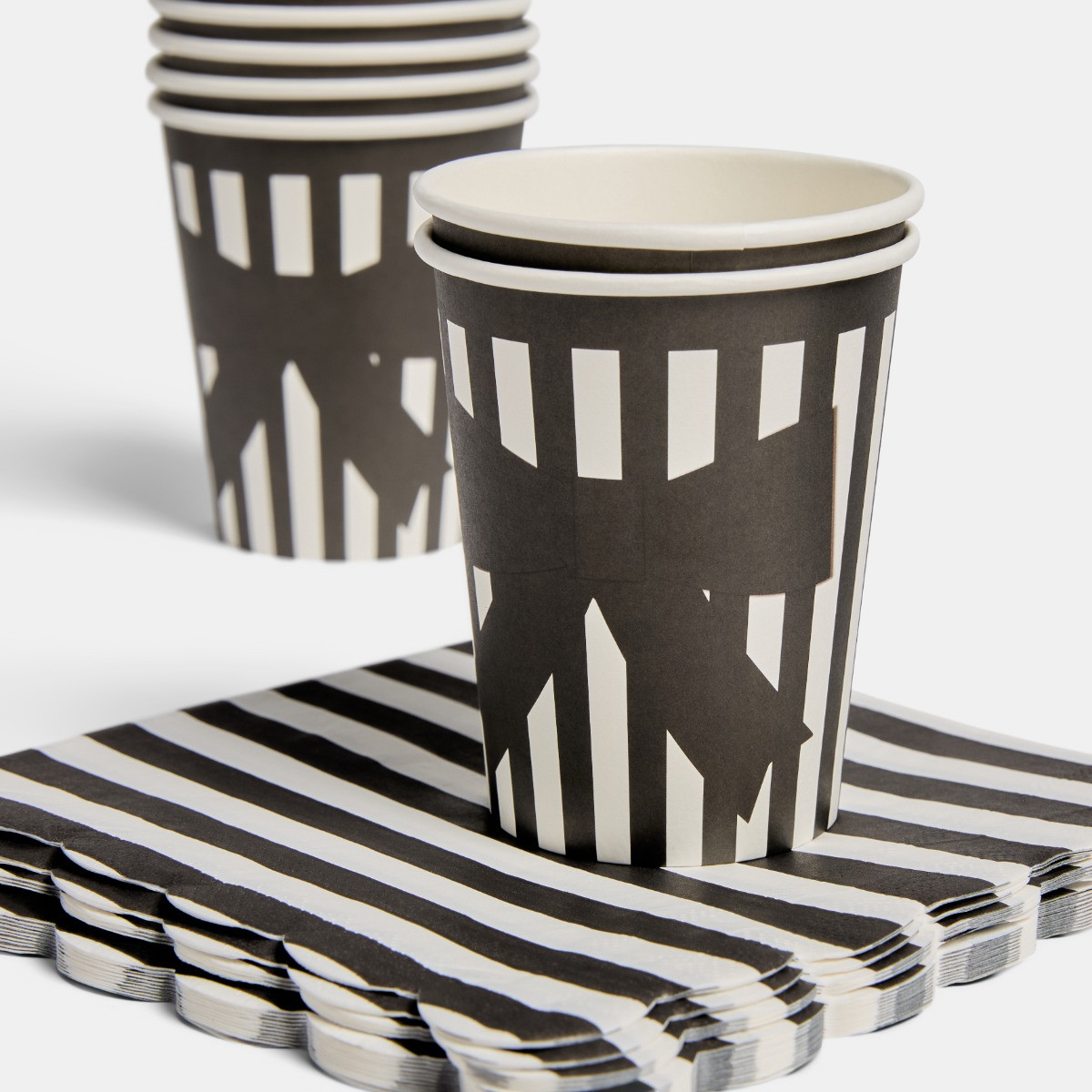 OHS Bow Paper Party Set, Monochrome - 41pcs>