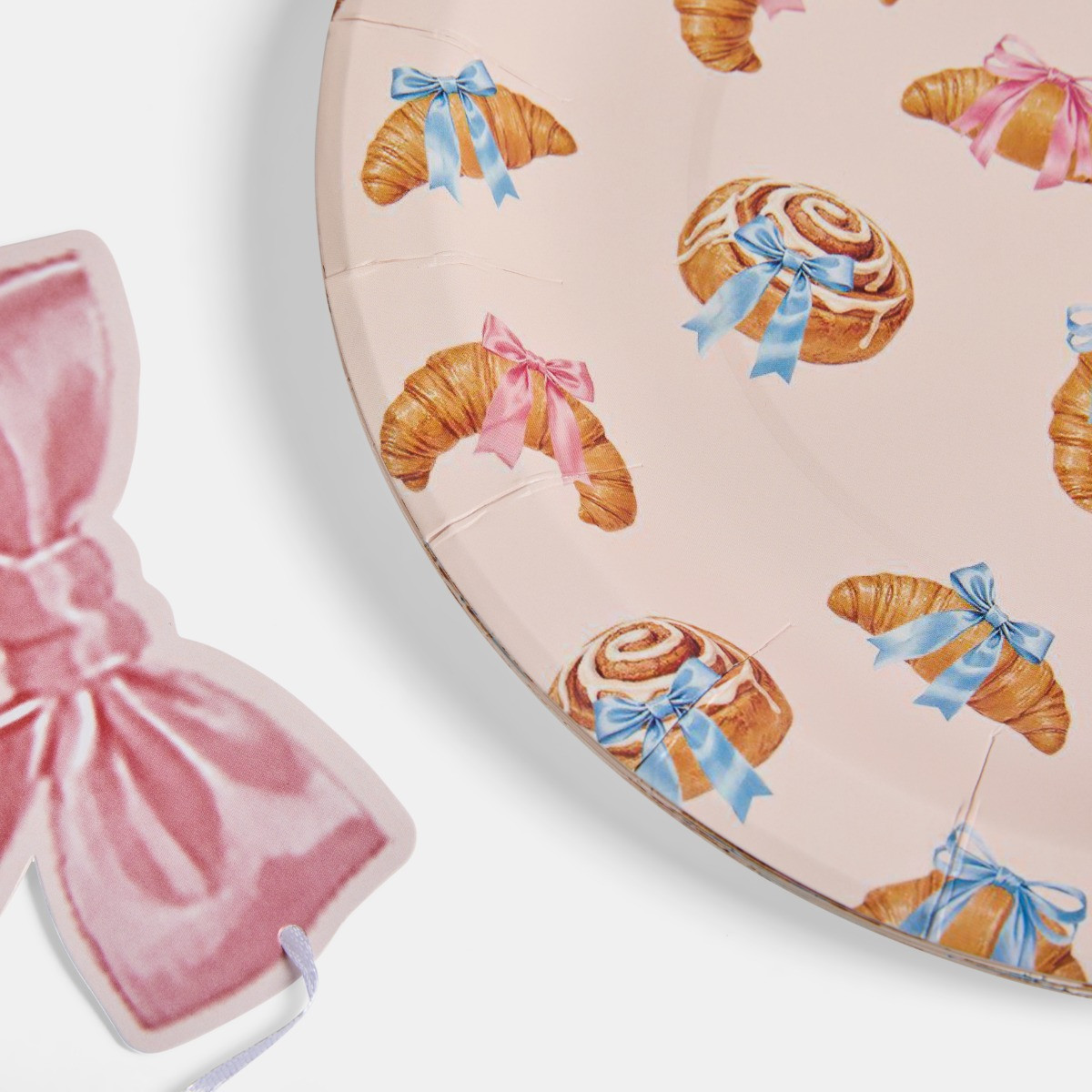 OHS Croissant Bow Paper Party Set, Brown - 41pcs>