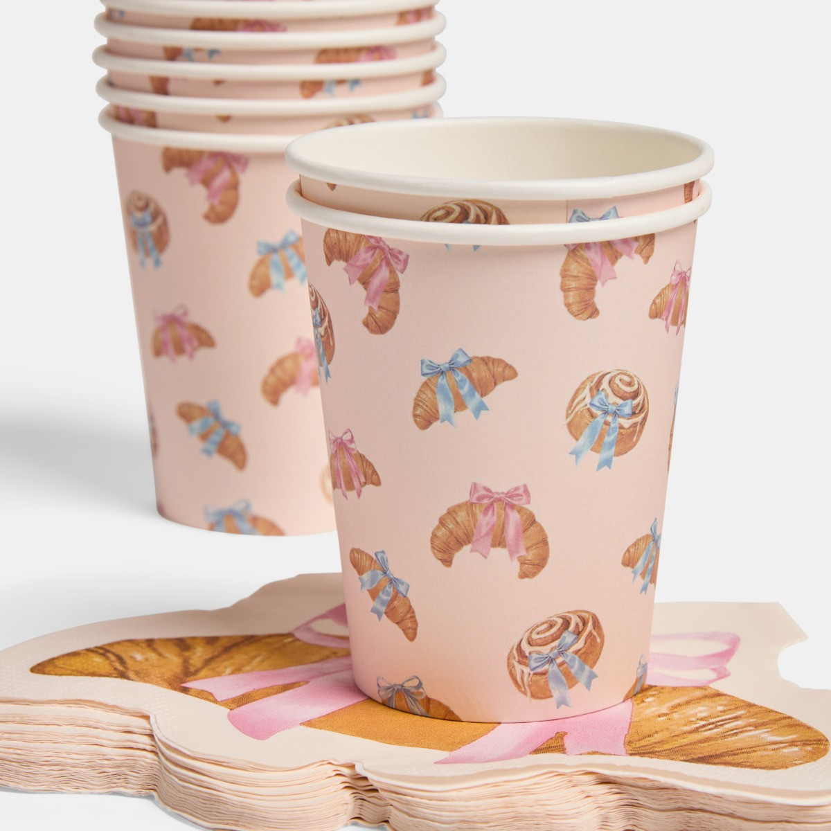 OHS Croissant Bow Paper Party Set, Brown - 41pcs>