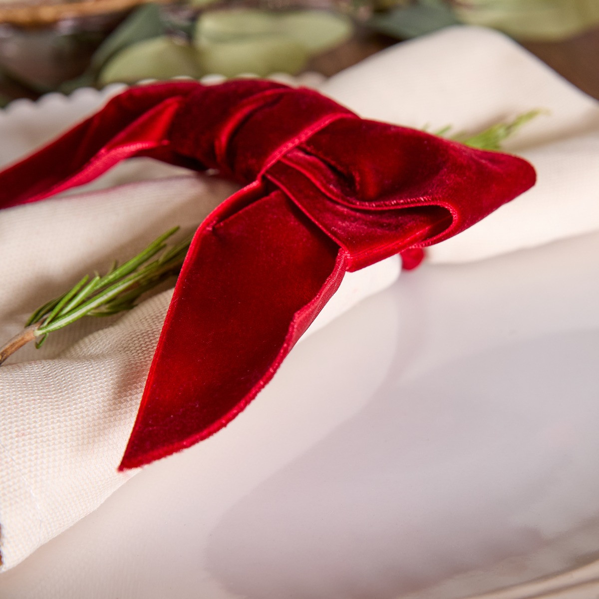 OHS 4 Pack Bow Napkin Rings - Burgundy>
