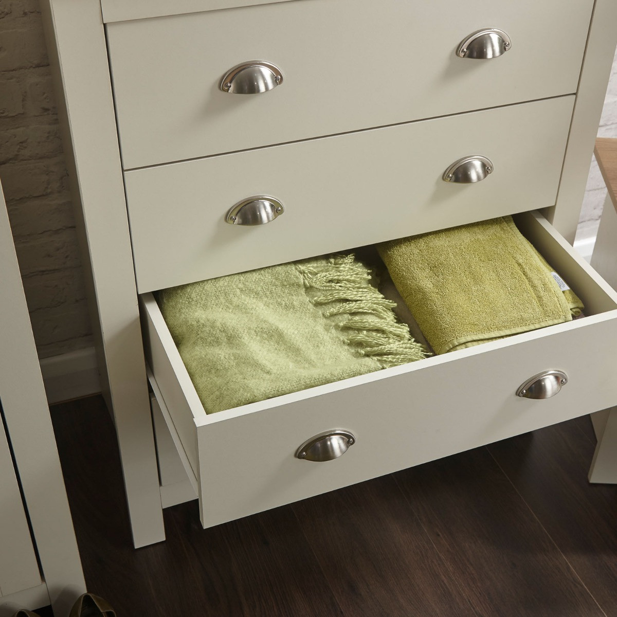 Lancaster 4 Piece Bedroom Furniture Set - Cream>