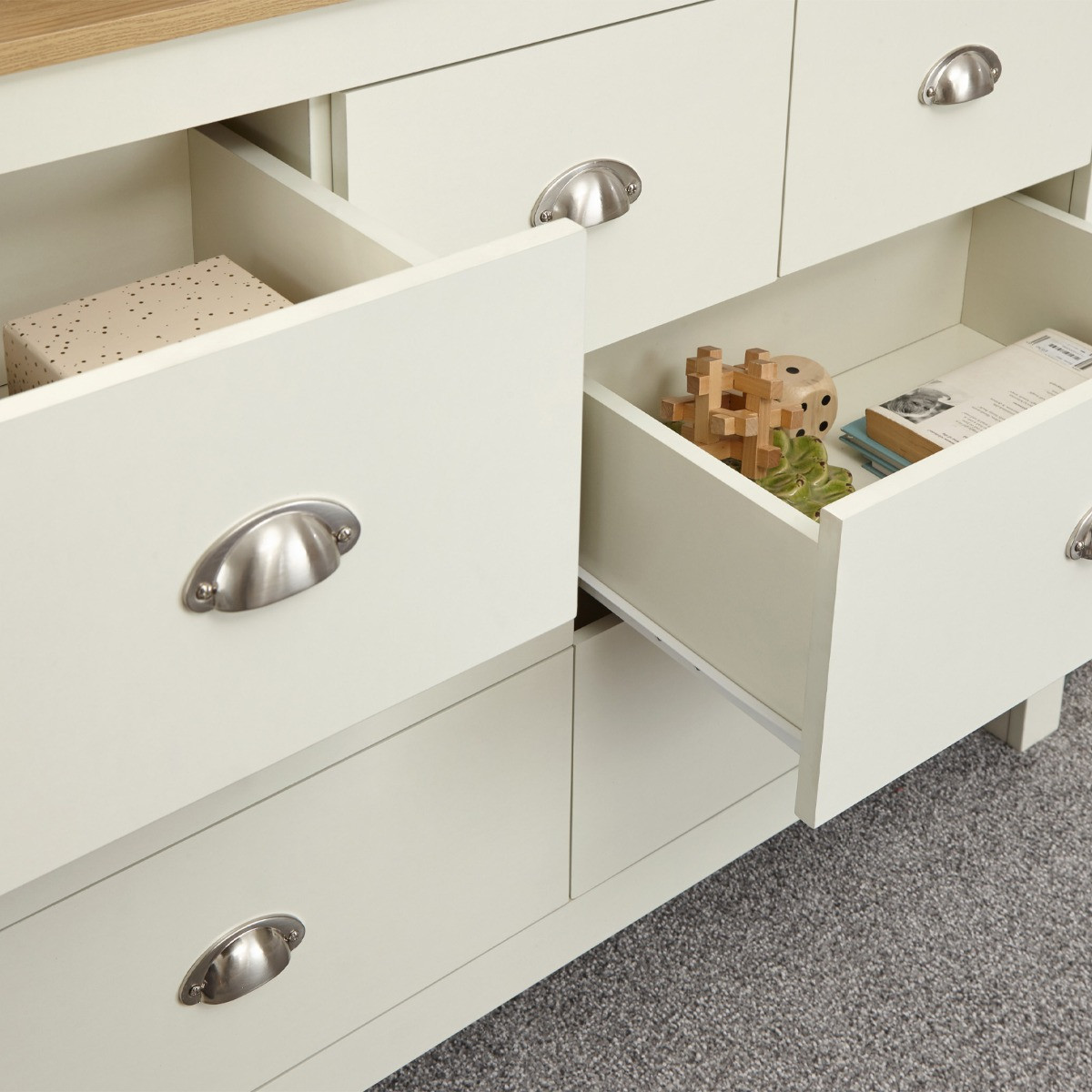 Lancaster Merchants Chest of Drawers - Cream>