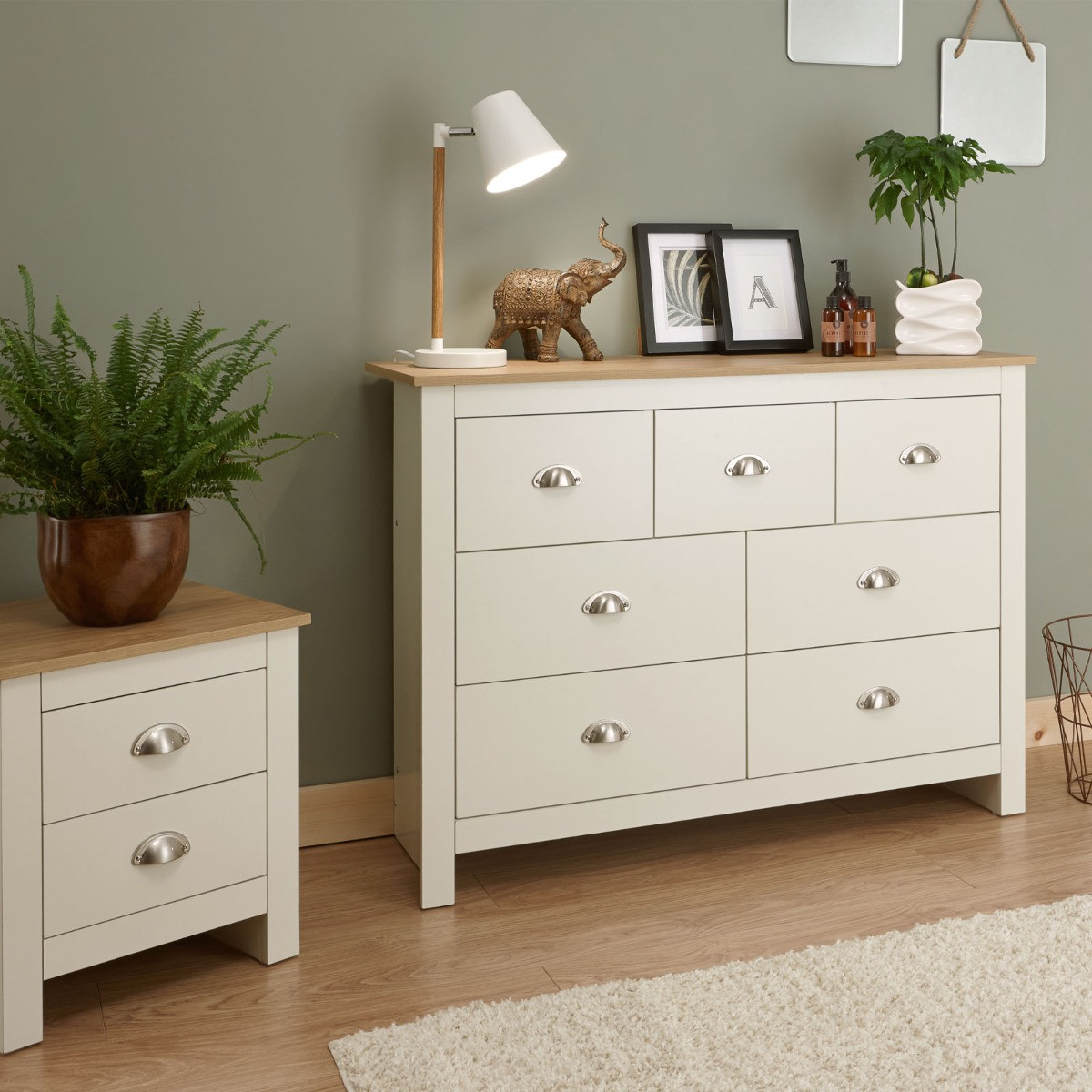 Lancaster Merchants Chest of Drawers - Cream>