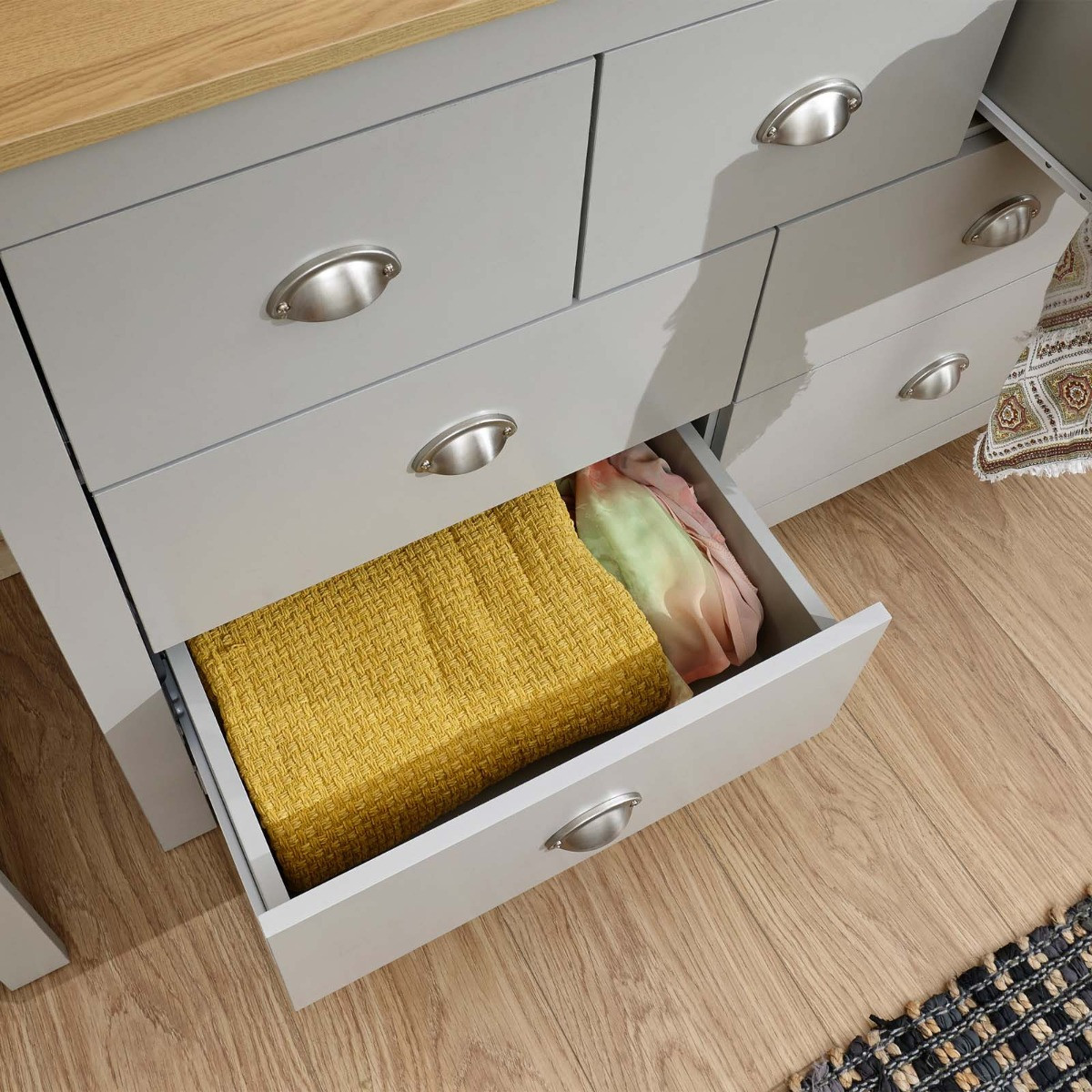 Lancaster Merchants Chest of Drawers Grey