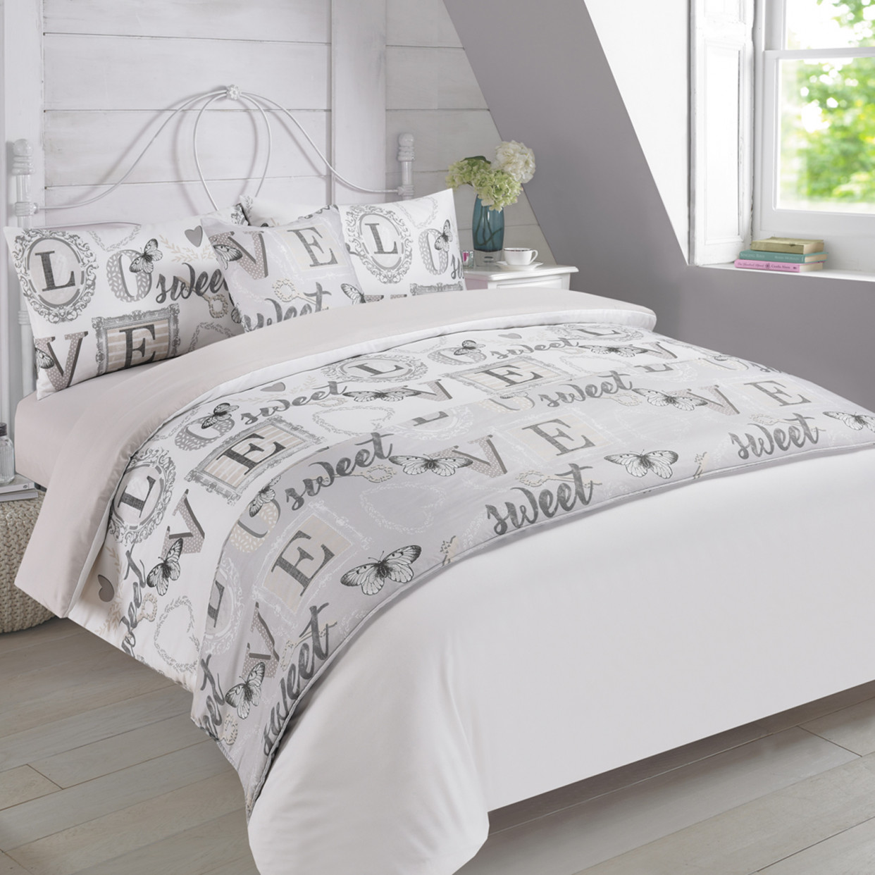 Dreamscene Complete Bed in a Bag Love Sweet Love Butterfly, Grey - Superking>