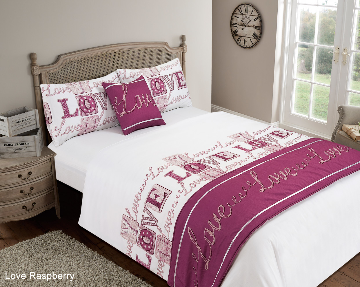 Dreamscene Love You Complete Bed in a Bag Duvet Set with Pillowcases in Pink - Single>
