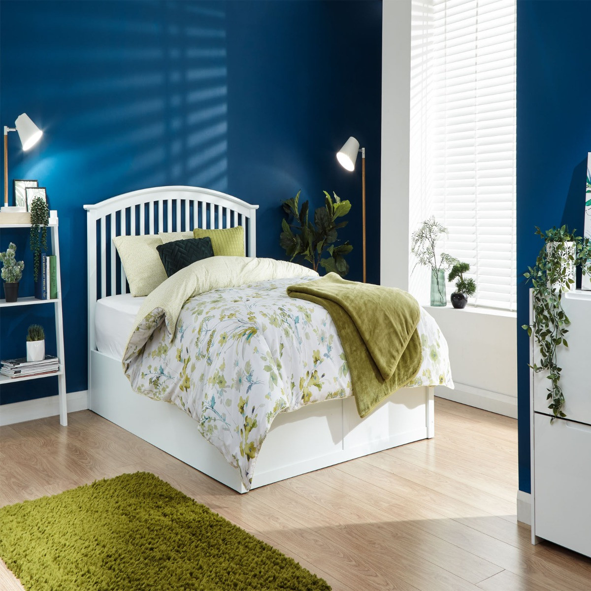 Madrid Wooden Ottoman Storage Bed - White>