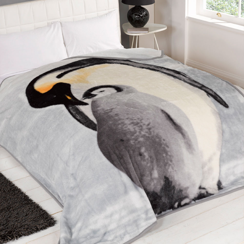 Dreamscene Faux Fur Mink Throw - Penguin - 150x200cm>