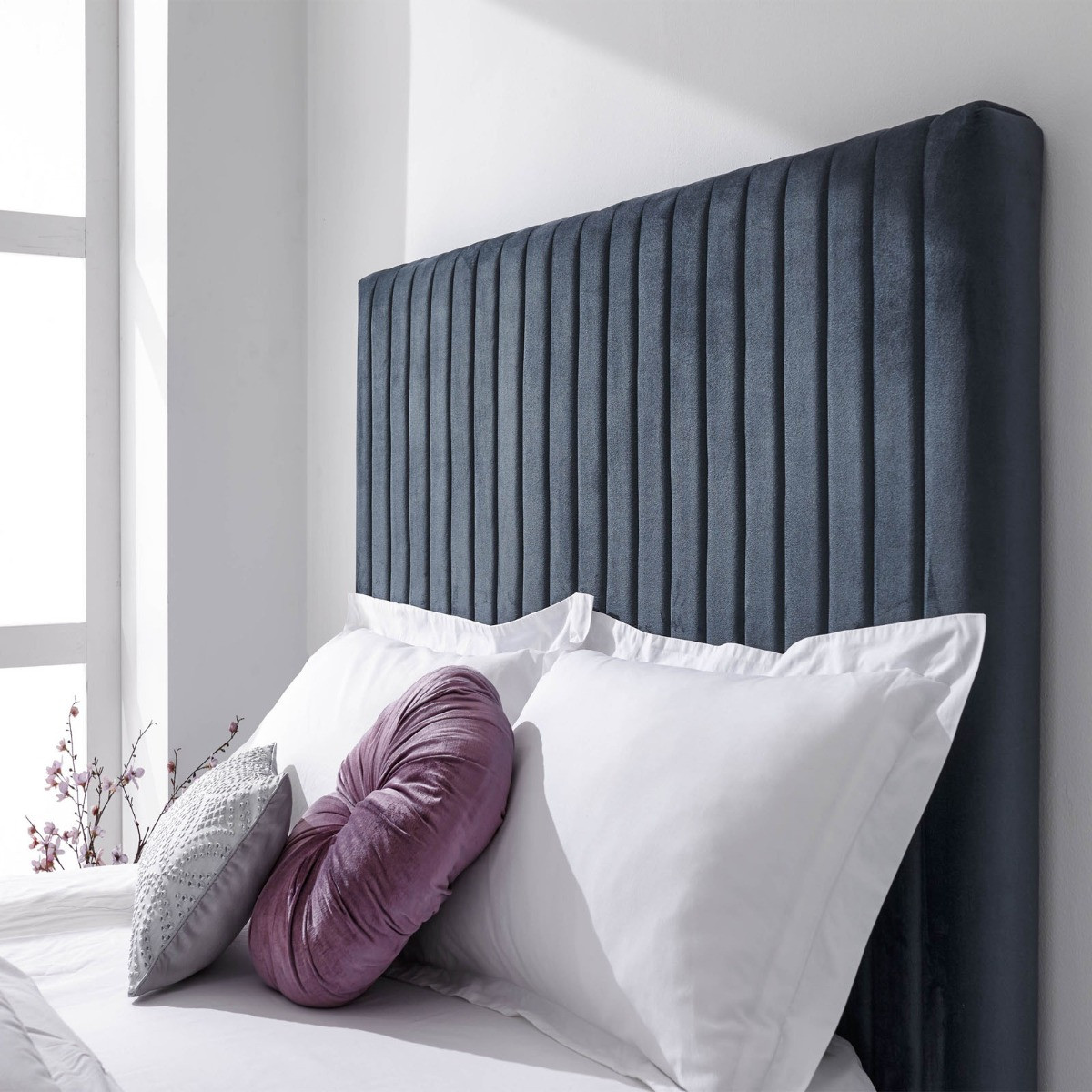 Milazzo Ottoman Storage Bed - Nightshadow>