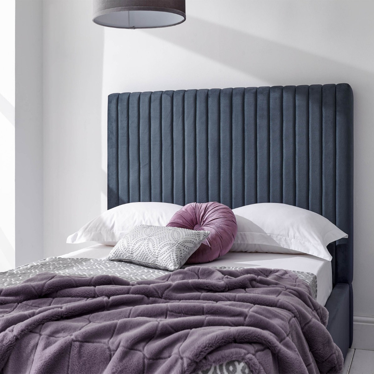 Milazzo Ottoman Storage Bed, 5ft King - Nightshadow>