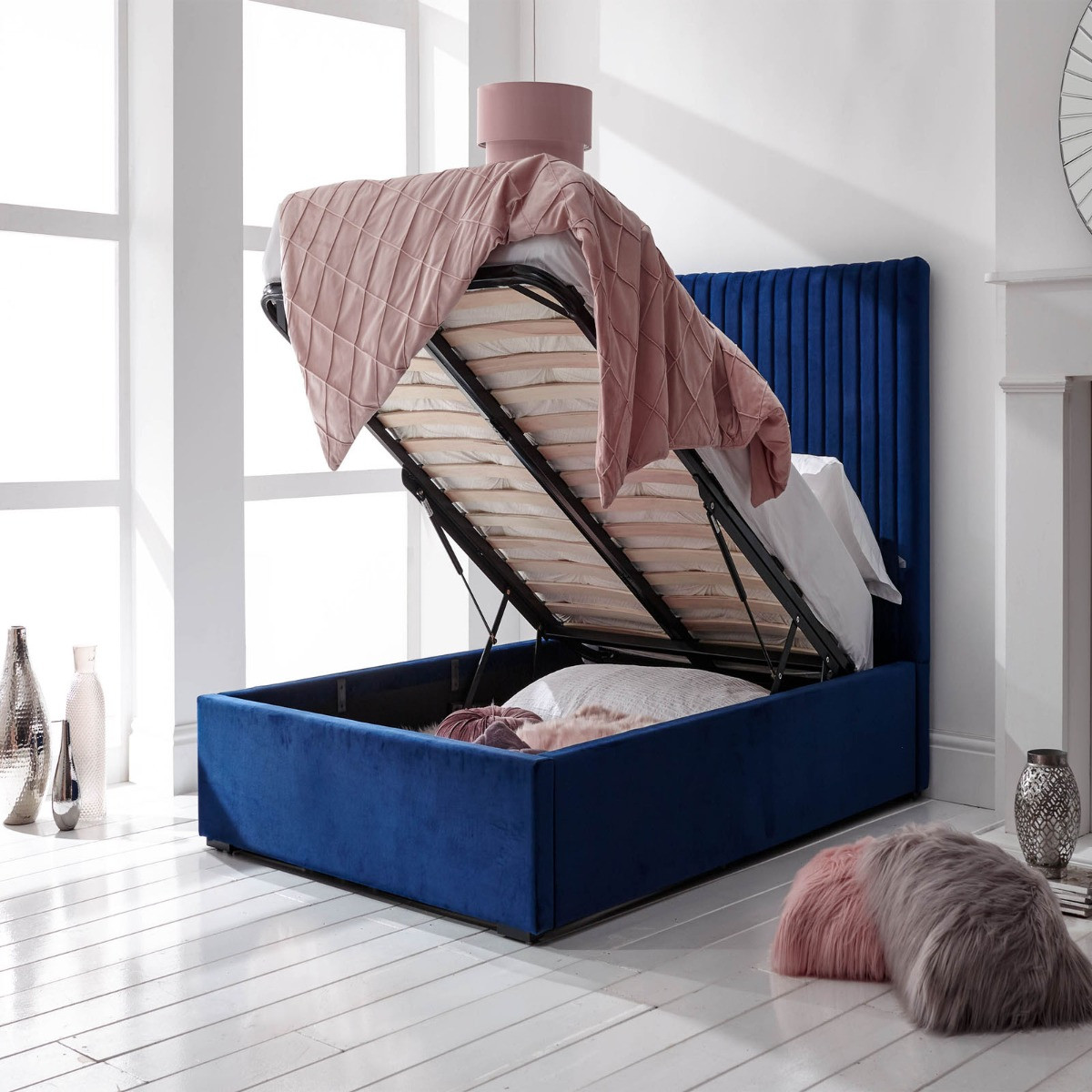 Milazzo Ottoman Storage Bed, 4ft 6 Double - Royal Blue>