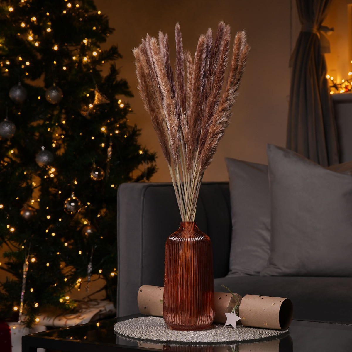 Reed Pampas Bunch, Natural - 10 Stems>