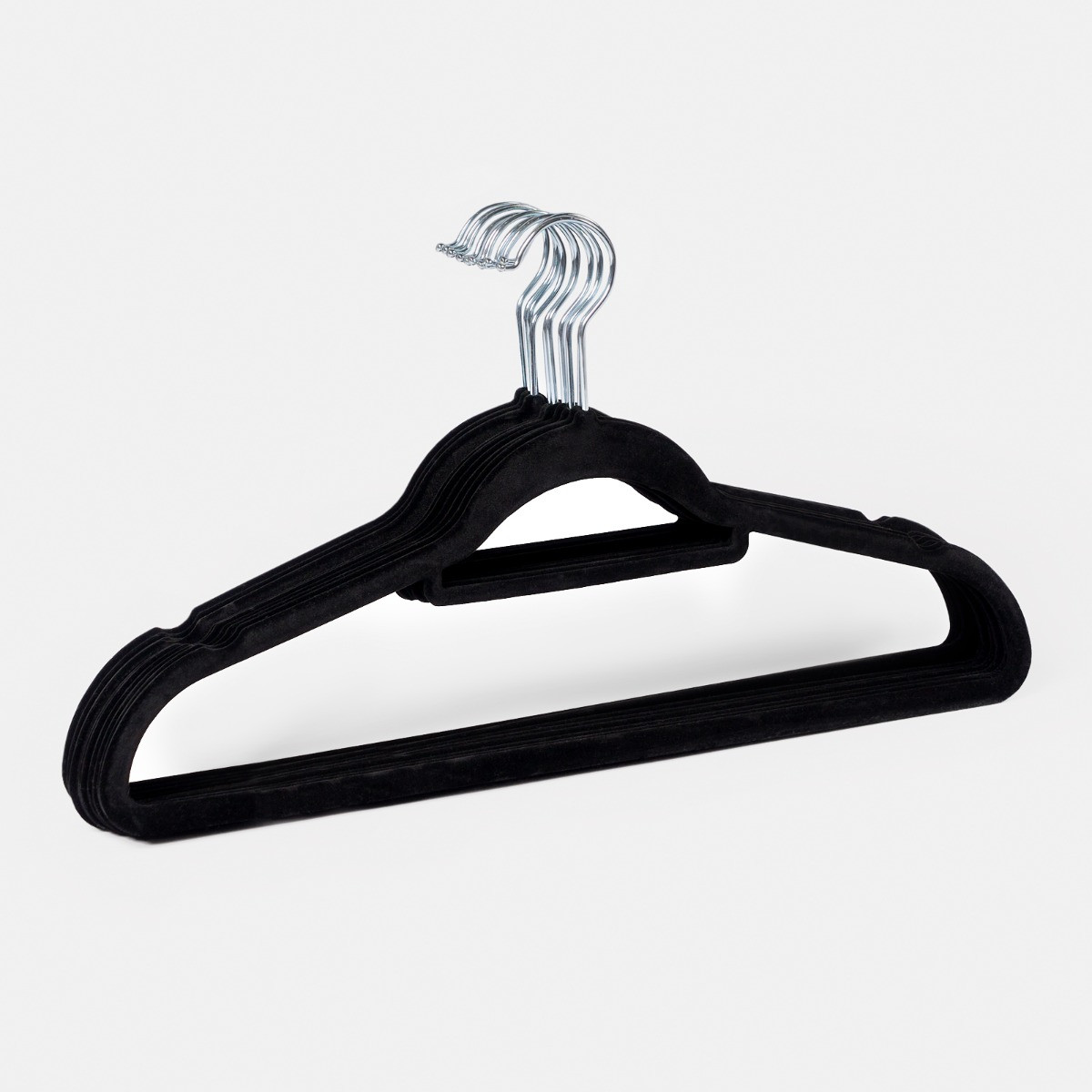 OHS Essentials Velvet Flocked Hangers - Black>