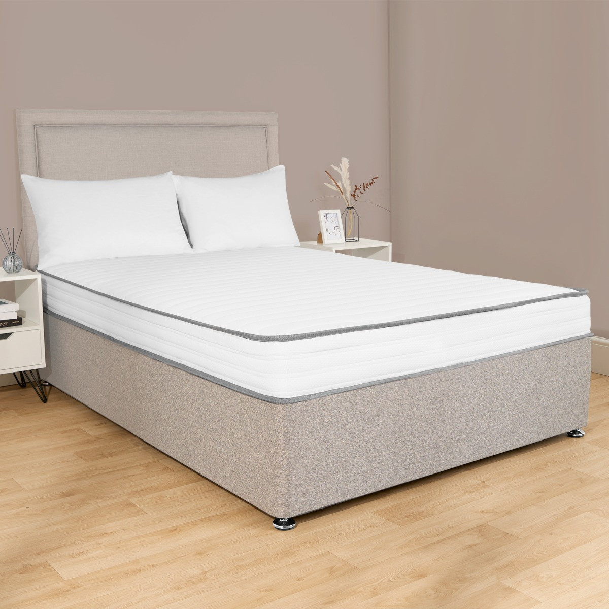 OHS Extra Comfort Memory Foam Spring Mattress, White/Grey Trim – Double>